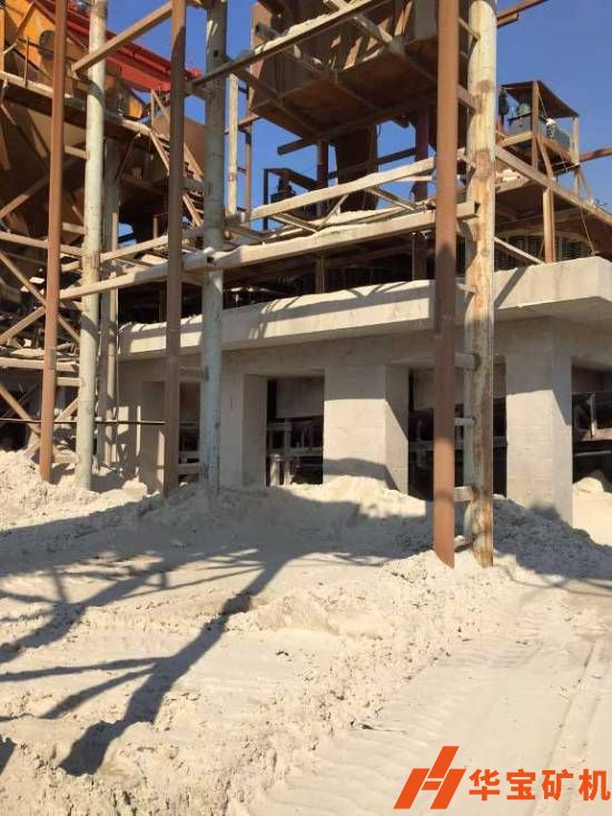 10000方/天碎石生產(chǎn)線廣東揭陽(yáng)東徑某石場(chǎng)