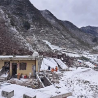 18戶47人被掩埋！采礦導致山體滑坡？